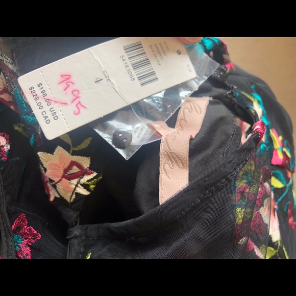 NWT Anthropologie - Hutch - Talulah Embroidered Mini Dress - Size 4 - Picture 6 of 8